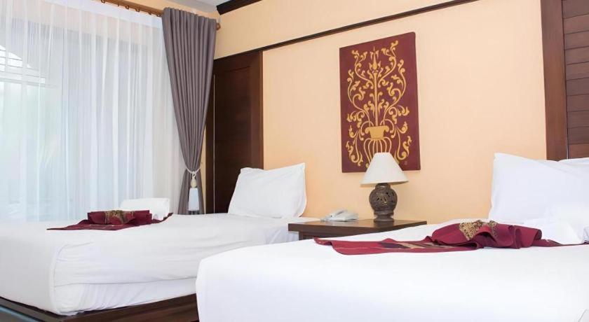 Phoomthai Garden Hotel Phrae Exterior photo